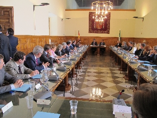 Carlos Lesmes durante su encuentro con la Sala de Gobierno del TSJ de Andalucía presidida por Lorenzo del Río